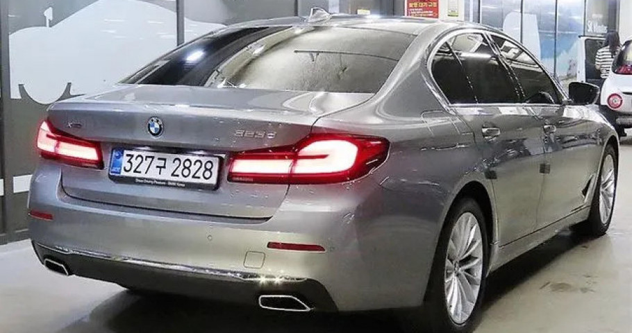 Bmw 5-Series 
