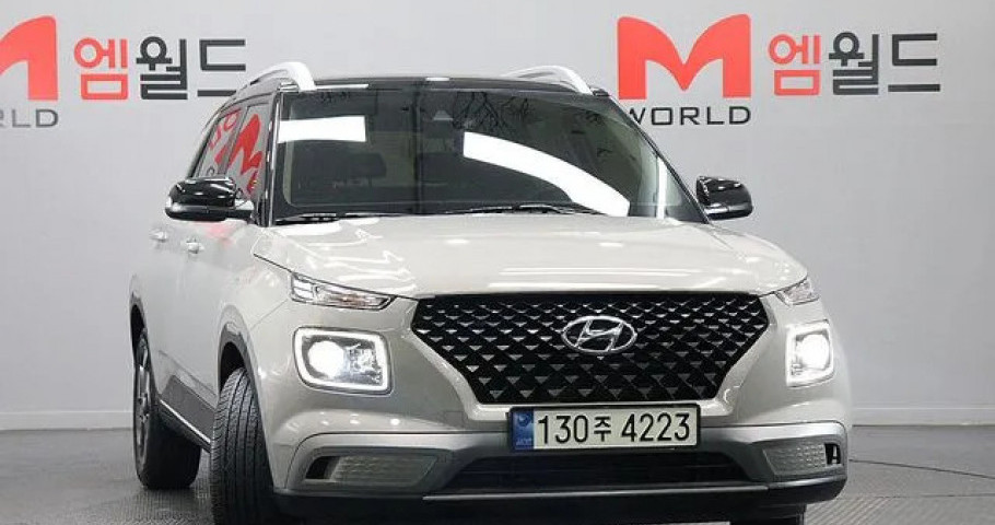 Hyundai Venue 