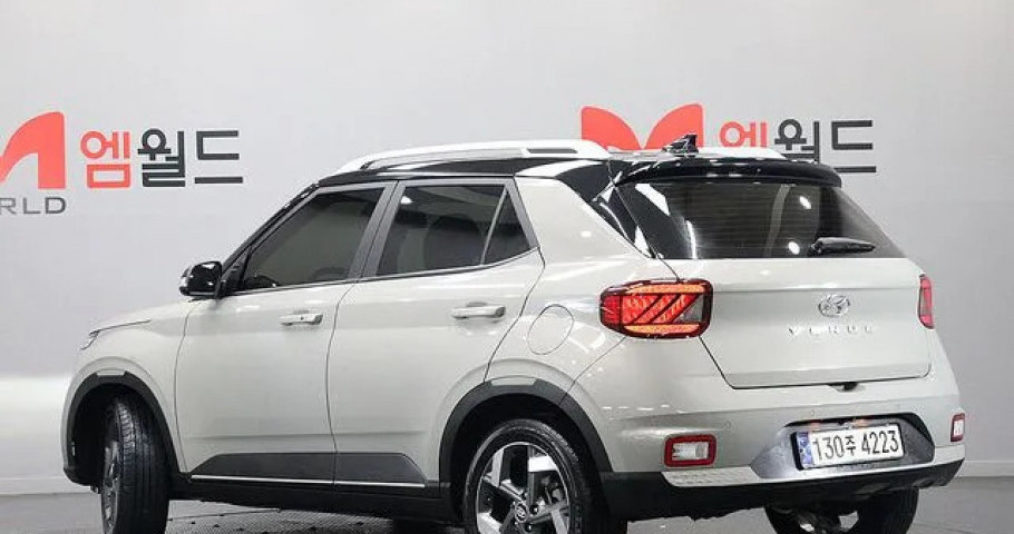 Hyundai Venue 