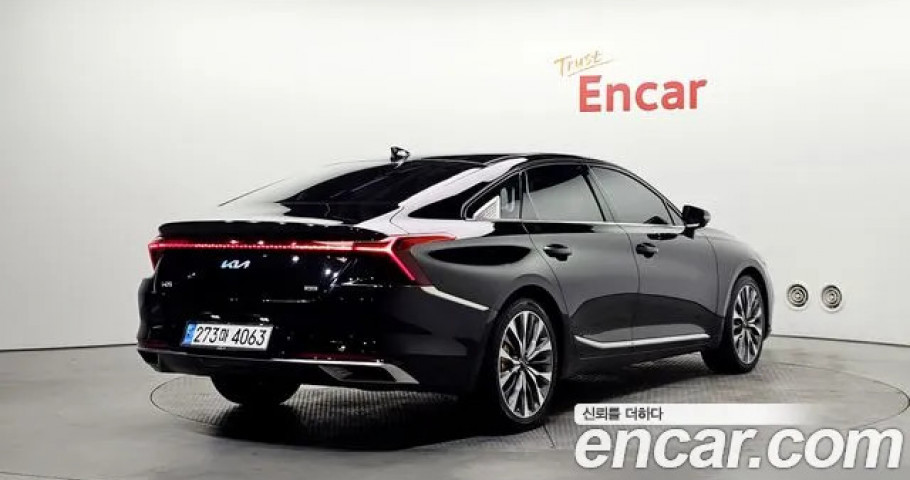 Kia K8 