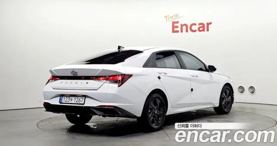 Hyundai Avante (Elantra) 