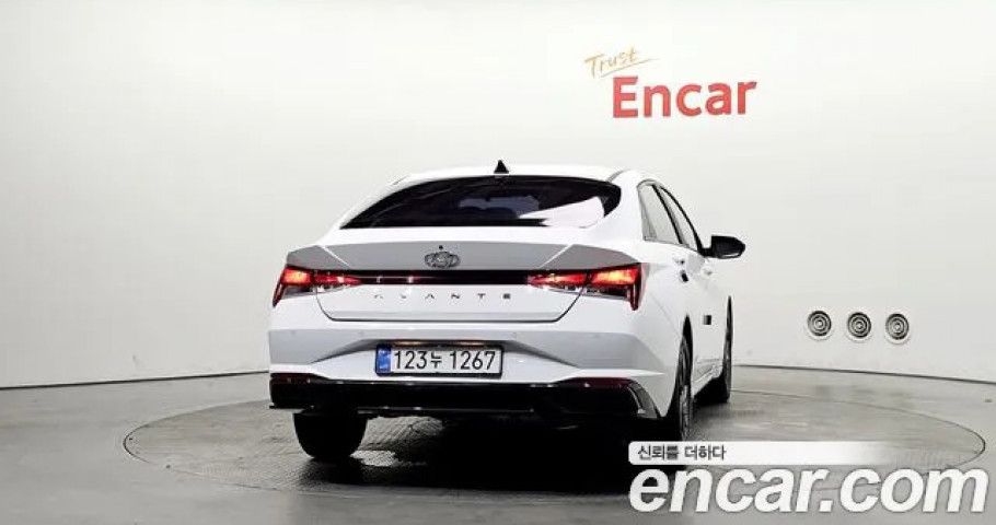 Hyundai Avante (Elantra) 
