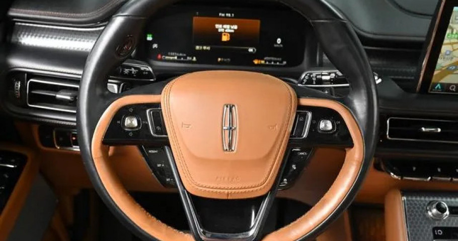 Lincoln Aviator 