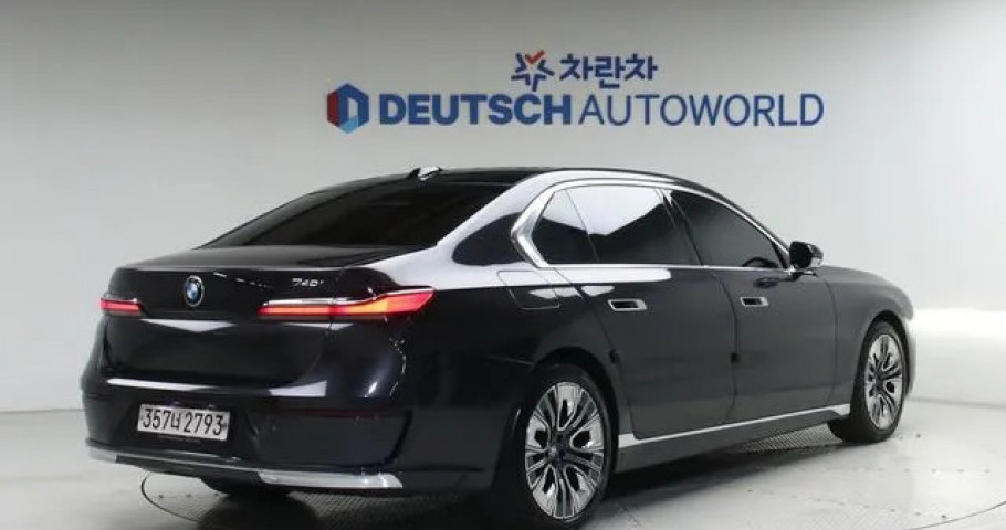 Bmw 7-Series 
