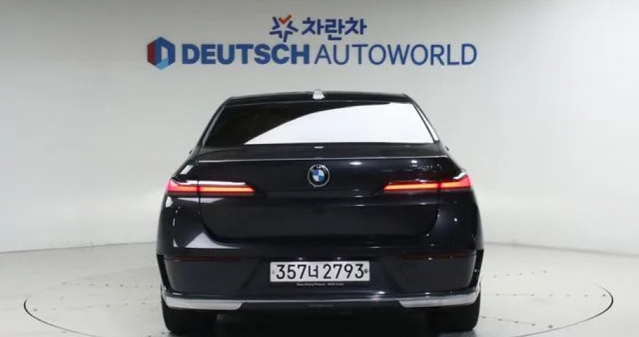 Bmw 7-Series 