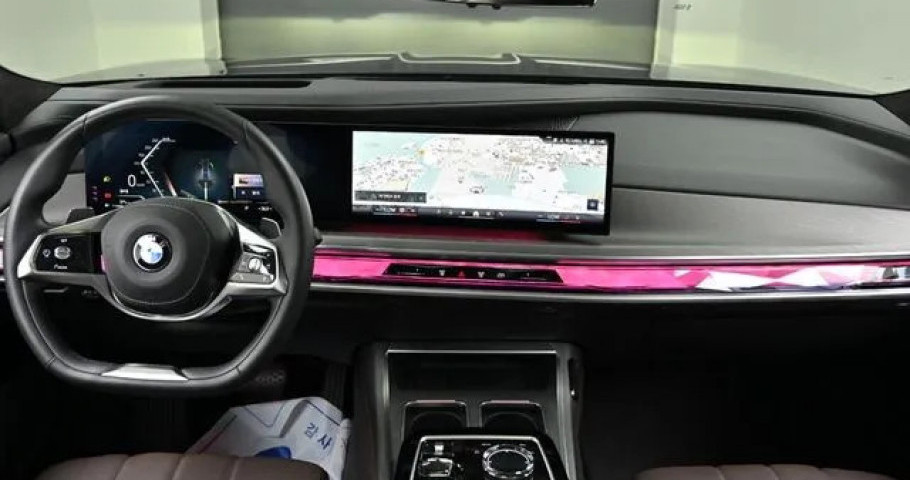 Bmw 7-Series 