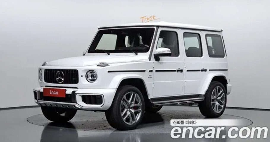 Mercedes-Benz G-Class 