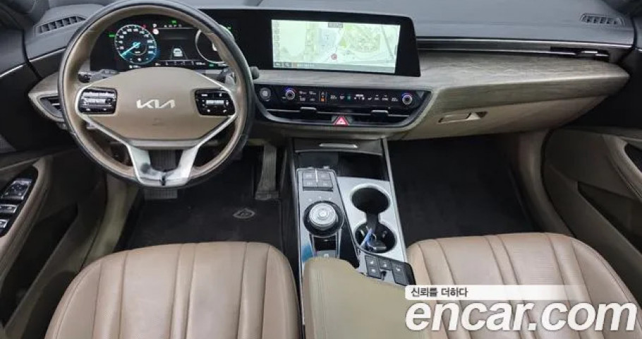 Kia K8 