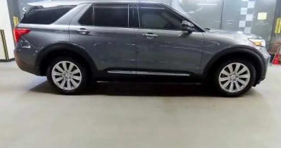 Ford Explorer 