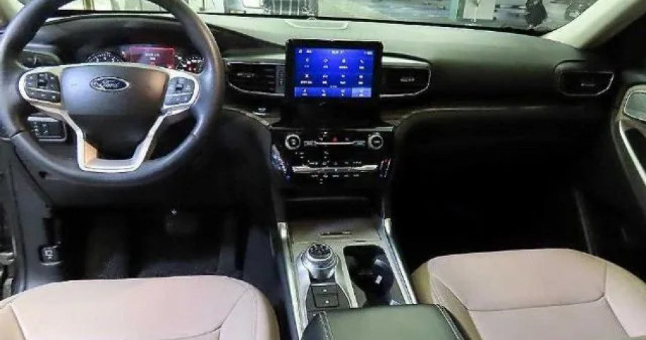 Ford Explorer 