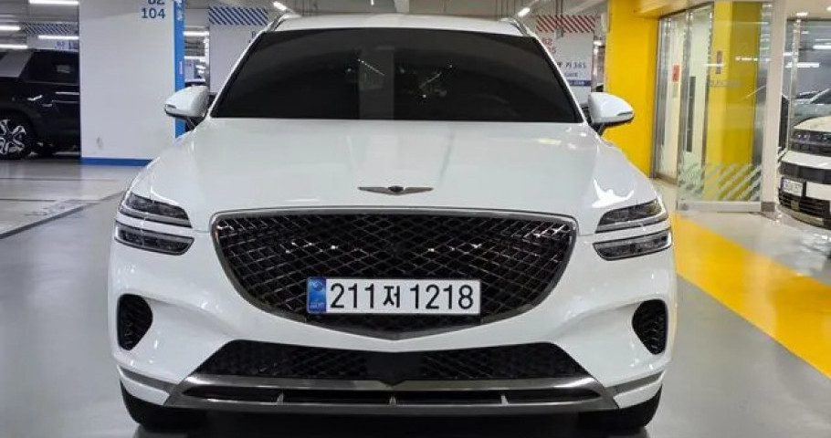 Genesis Gv70 