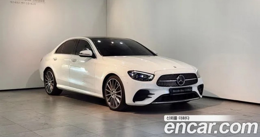 Mercedes-Benz E-Class 