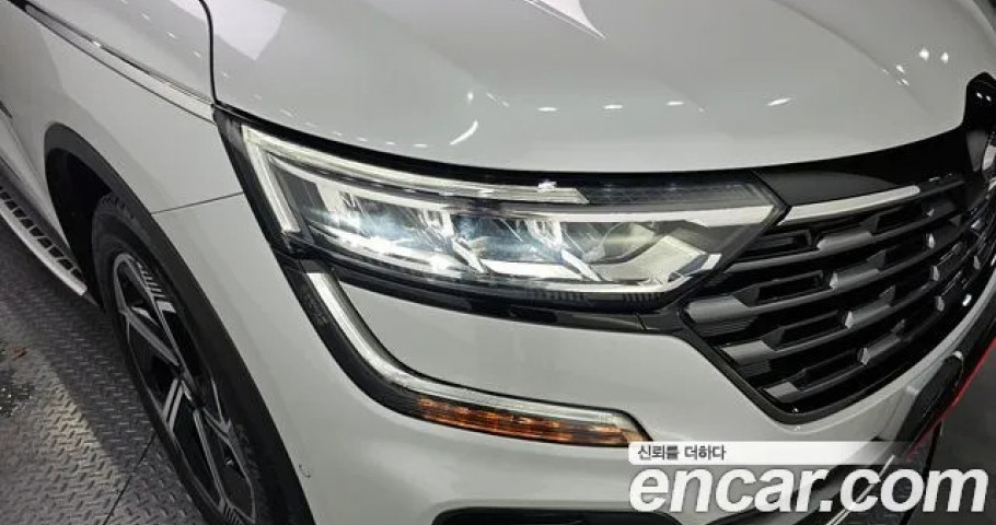Renault Qm6 