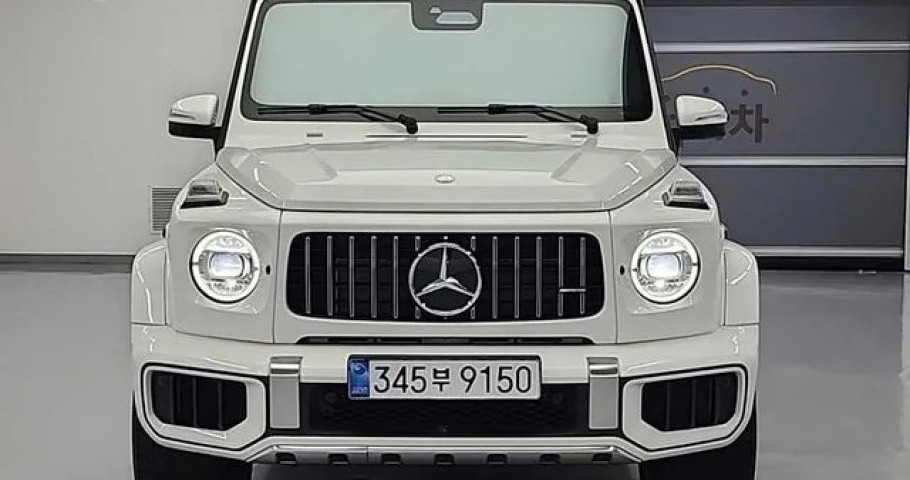 Mercedes-Benz G-Class 