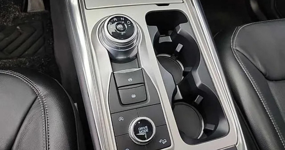 Ford Explorer 