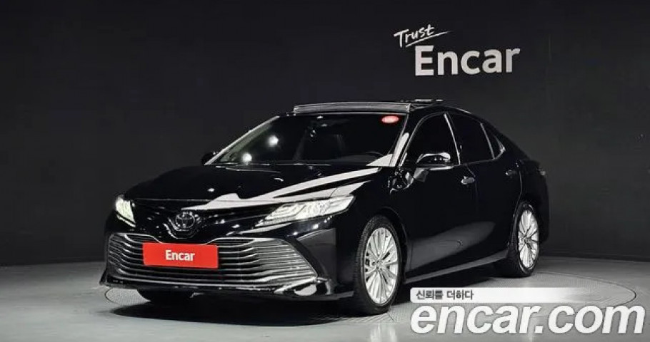 Toyota Camry 
