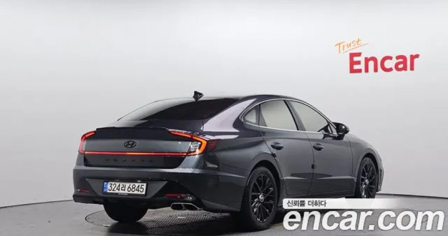 Hyundai Sonata 