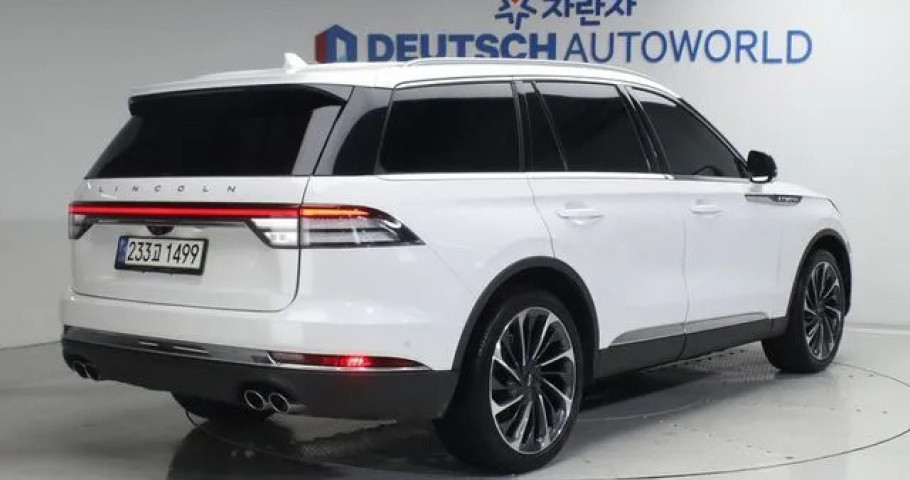 Lincoln Aviator 