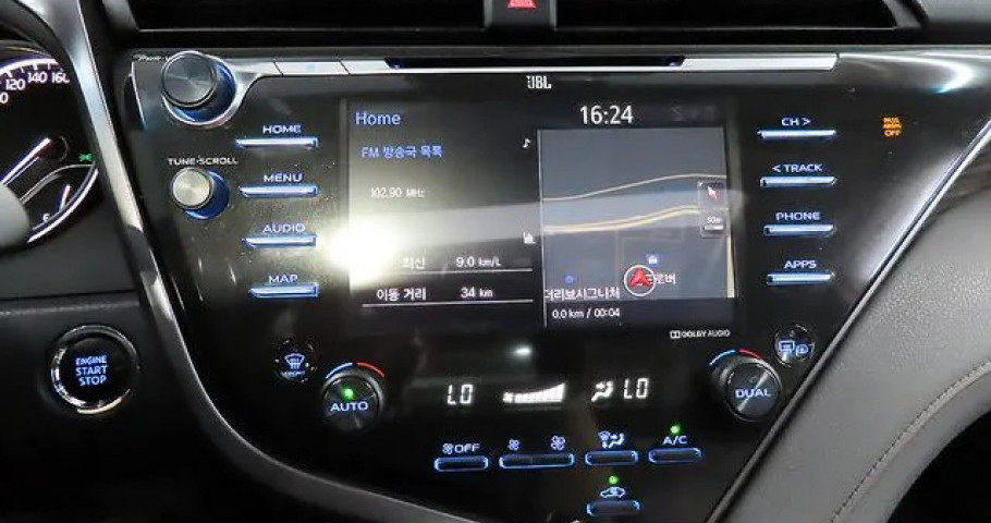 Toyota Camry 
