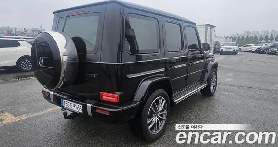 Mercedes-Benz G-Class 