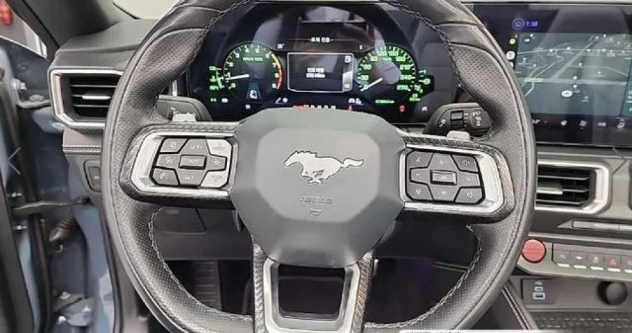 Ford Mustang 