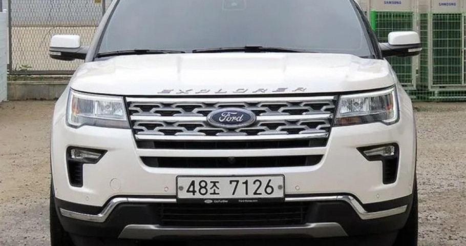 Ford Explorer 