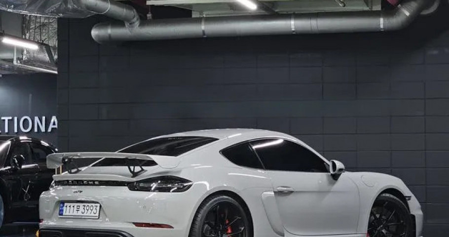 Porsche 718 