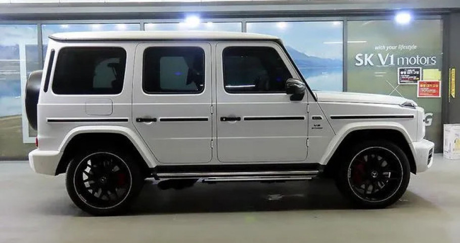 Mercedes-Benz G-Class 