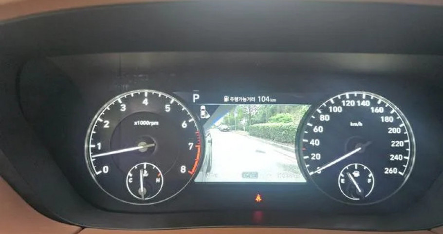 Genesis G90 