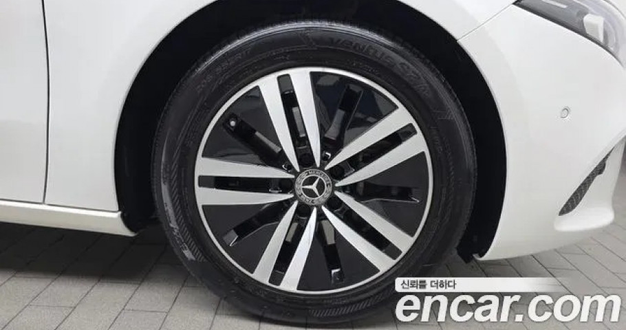 Mercedes-Benz A-Class 