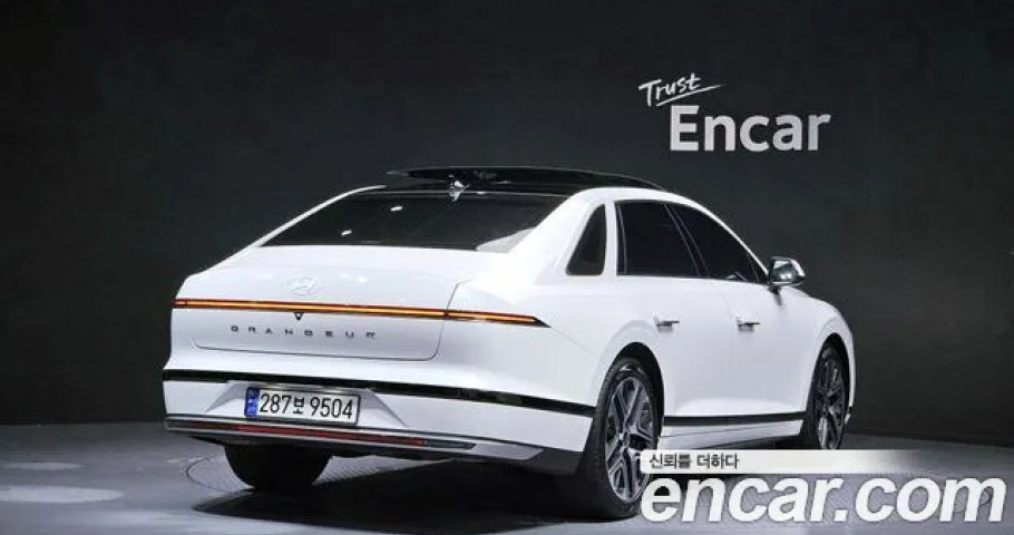 Hyundai Grandeur 