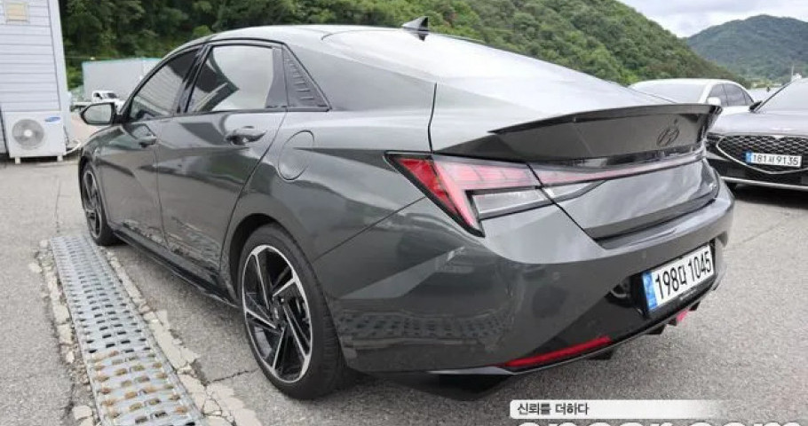 Hyundai Avante (Elantra) 