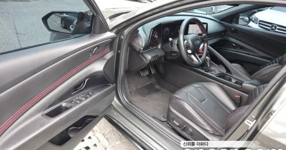 Hyundai Avante (Elantra) 