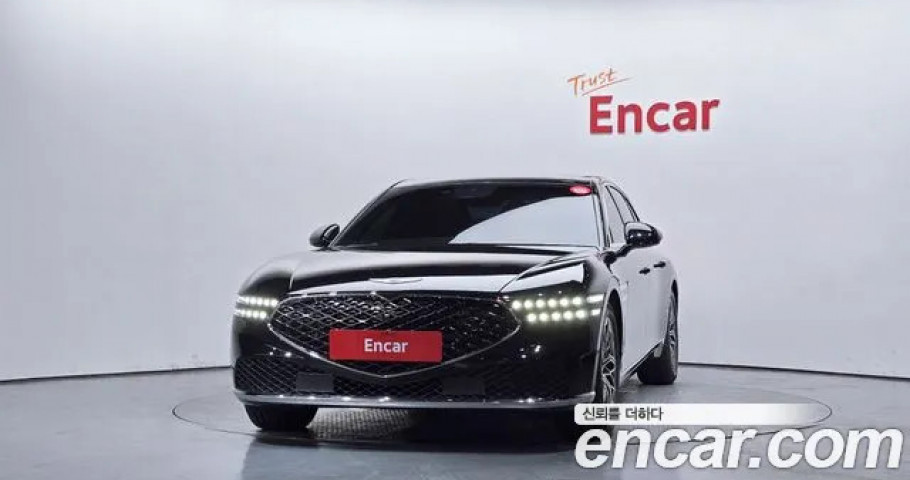 Genesis G90 