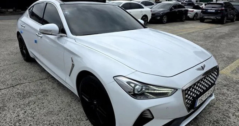 Genesis G70 