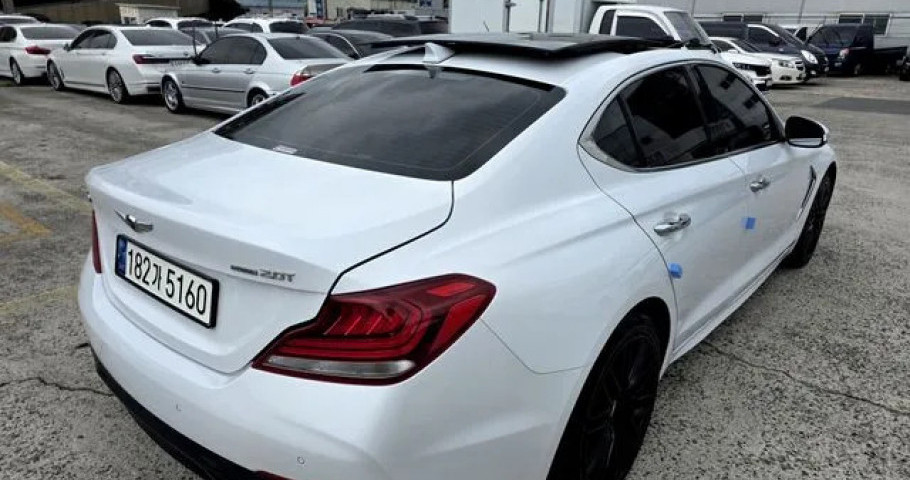 Genesis G70 