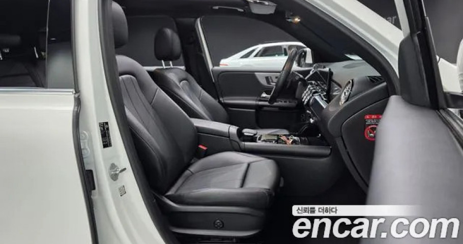 Mercedes-Benz Glb-Class 
