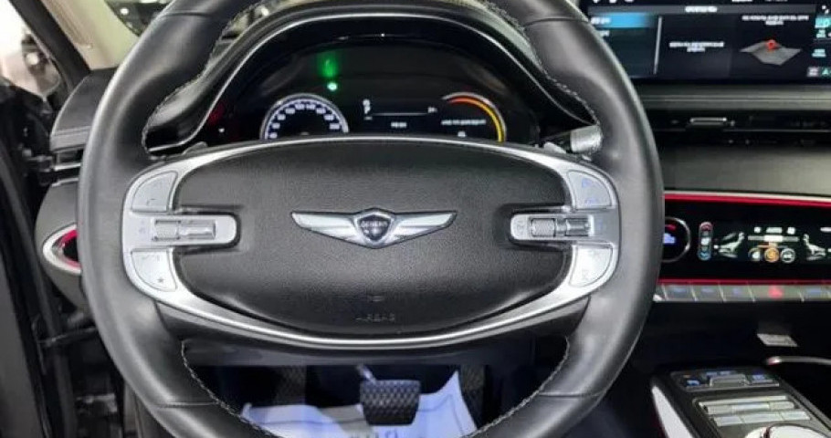 Genesis Gv70 