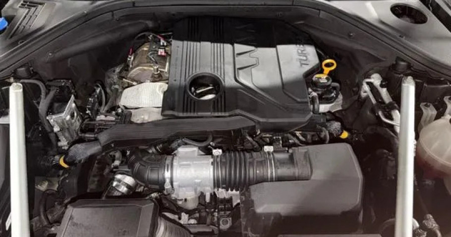 Genesis Gv70 
