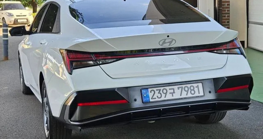 Hyundai Avante (Elantra) 