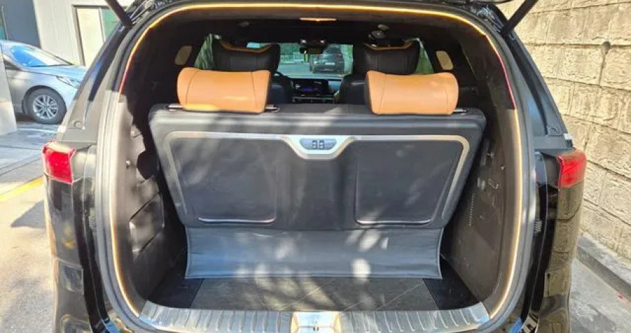 Kia Carnival 