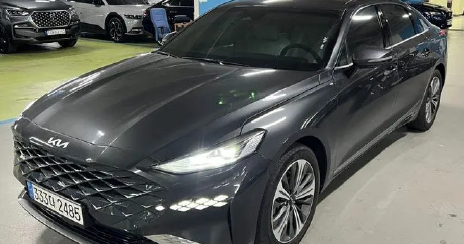 Kia K8 