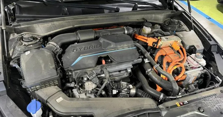 Kia K8 
