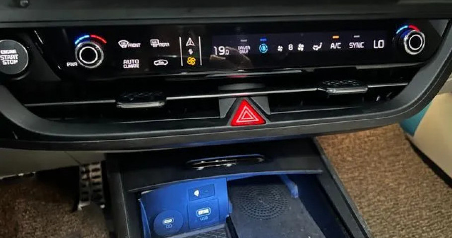 Kia K8 