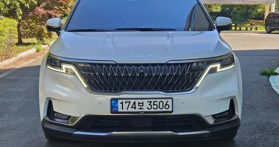 Kia Carnival 