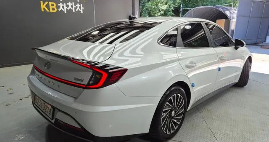 Hyundai Sonata 