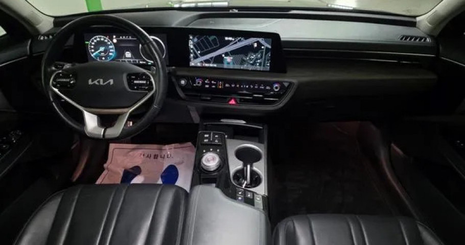 Kia K8 