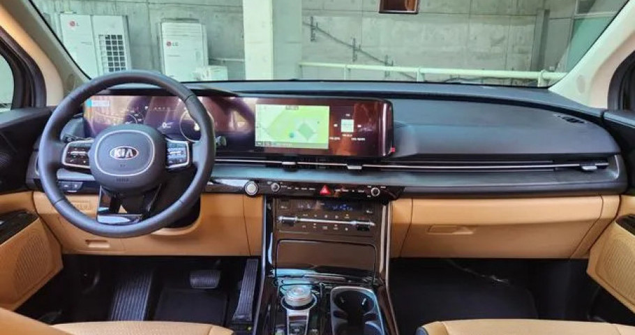 Kia Carnival 