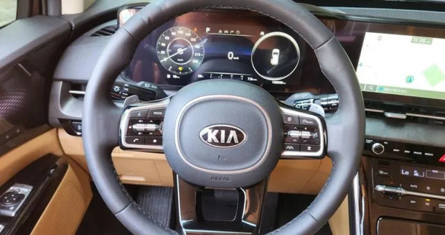 Kia Carnival 