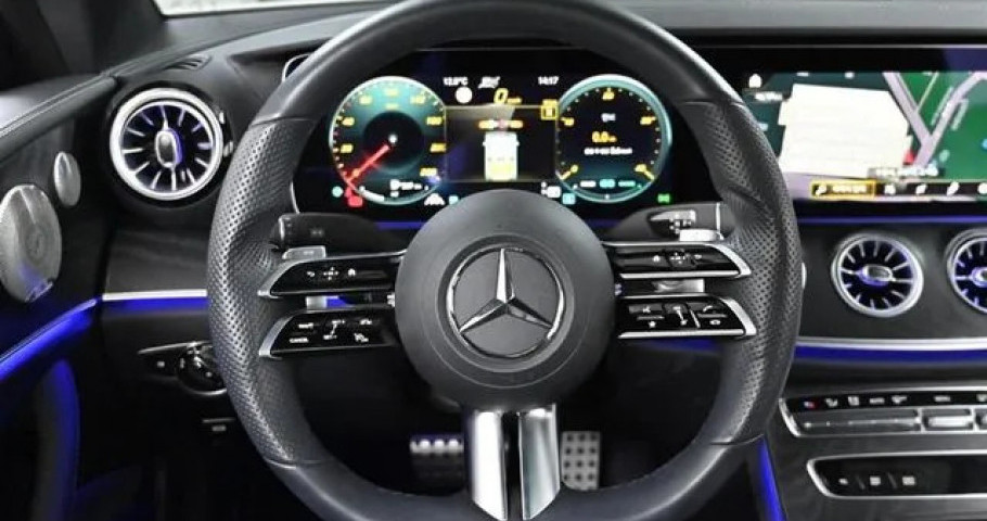 Mercedes-Benz E-Class 